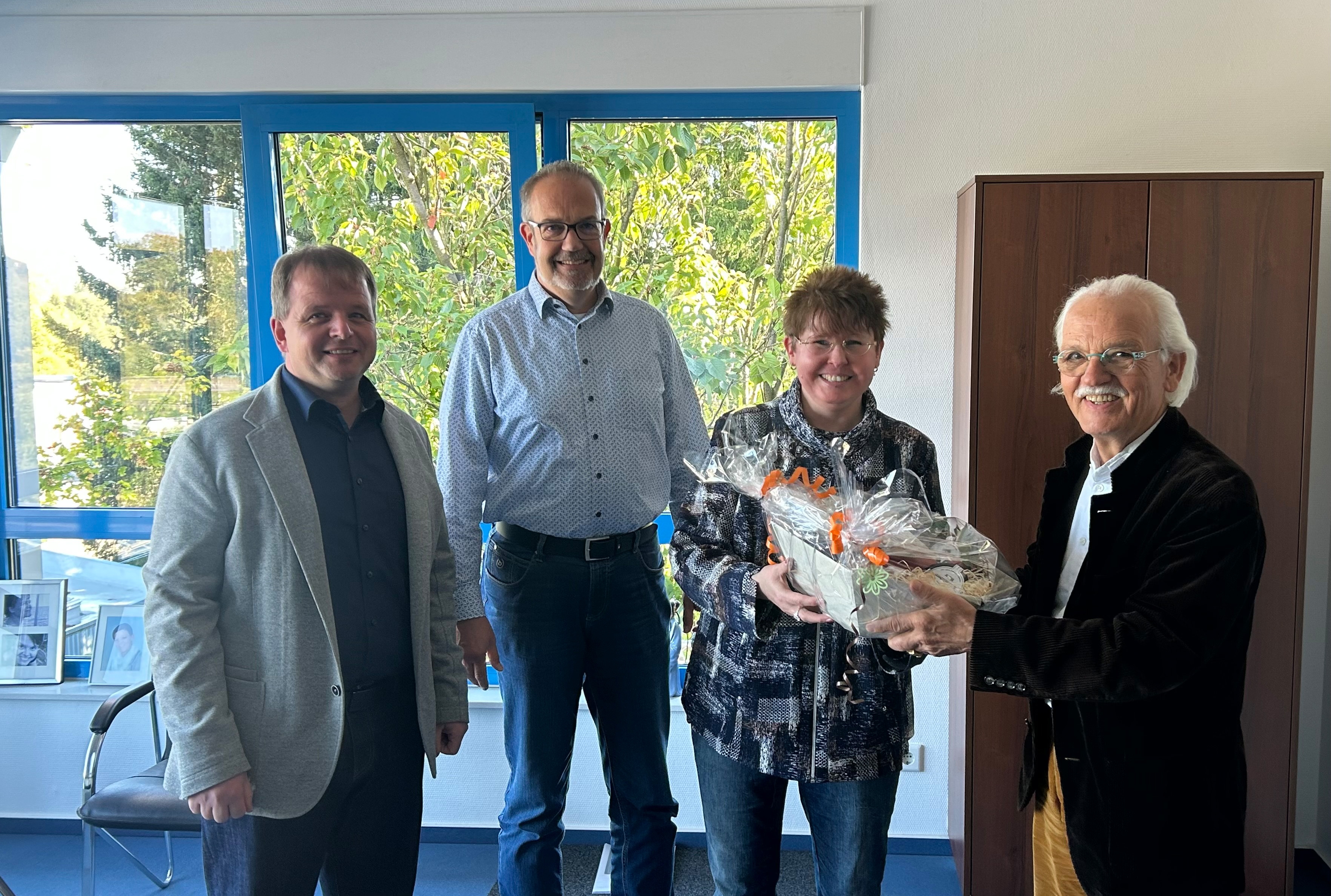 10 years of dedication and team spirit – Congratulations to Stefanie Bolz